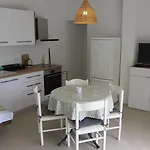 Orhideja